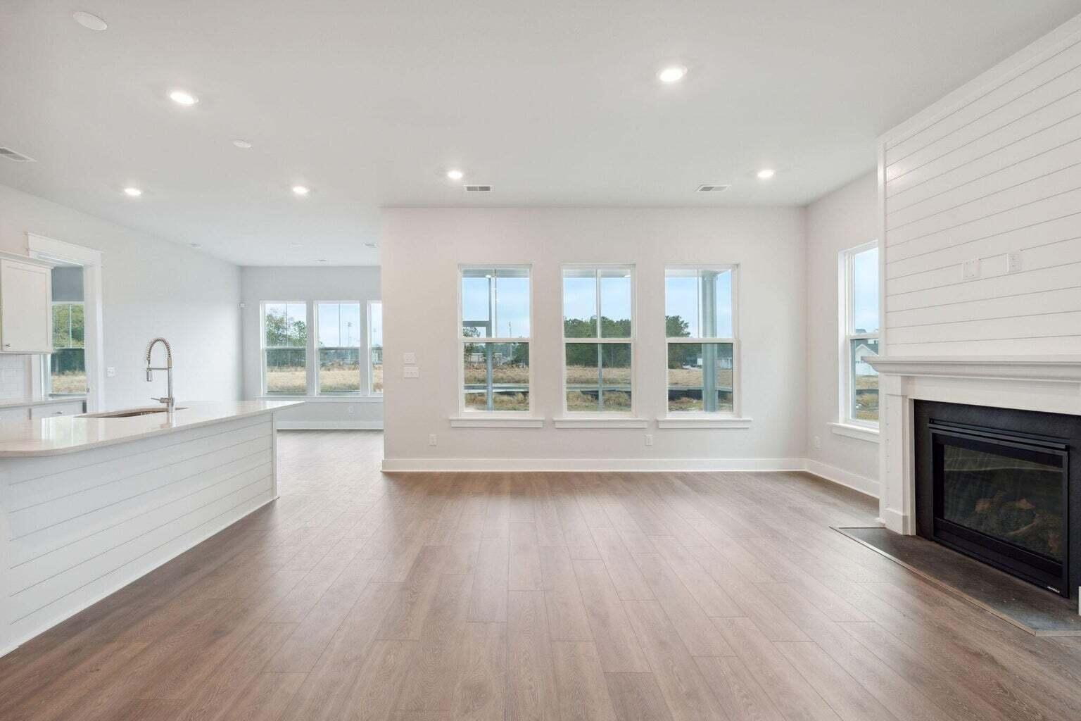 283 Denham Street Summerville, SC 29486 - Photo 5 of 38 JACKSON OPEN LIVING