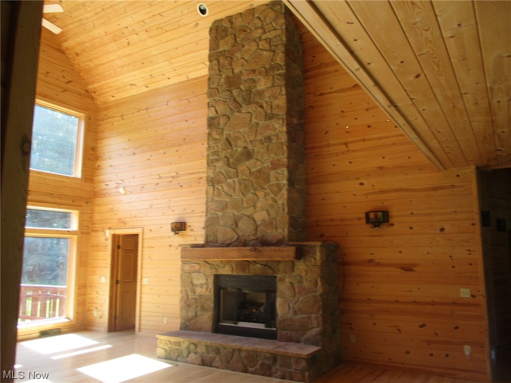 6547 Fay Road Painesville, OH 44077 - Photo 5 of 28 Gallery Image 5
