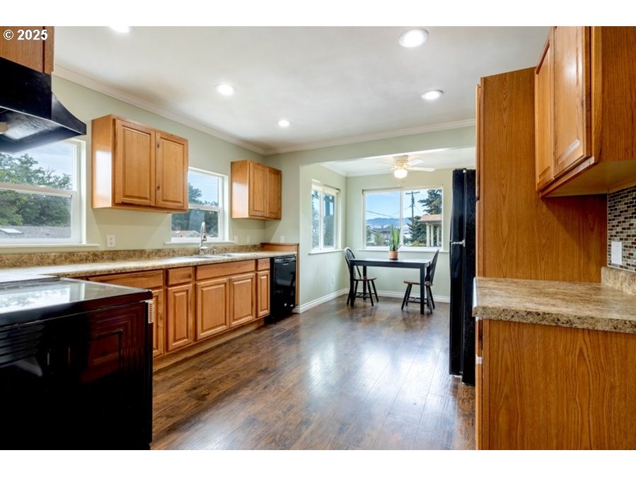 401 3rd Street Lyle, WA 98635 - Photo 16 of 38 Gallery Image 16