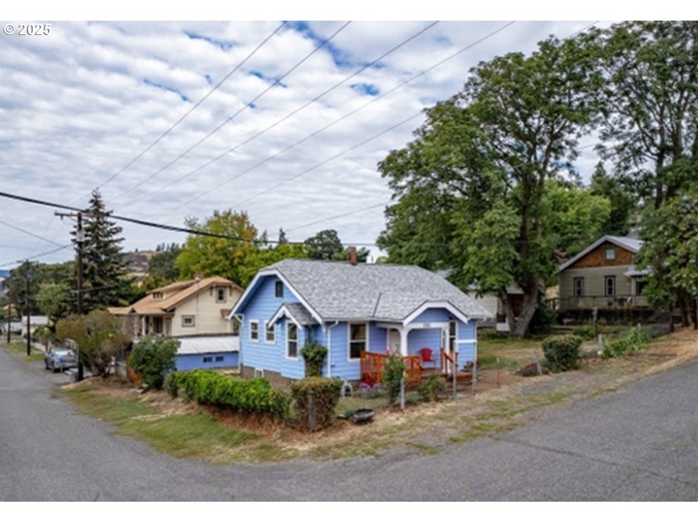 401 3rd Street Lyle, WA 98635 - Photo 34 of 38 Gallery Image 34