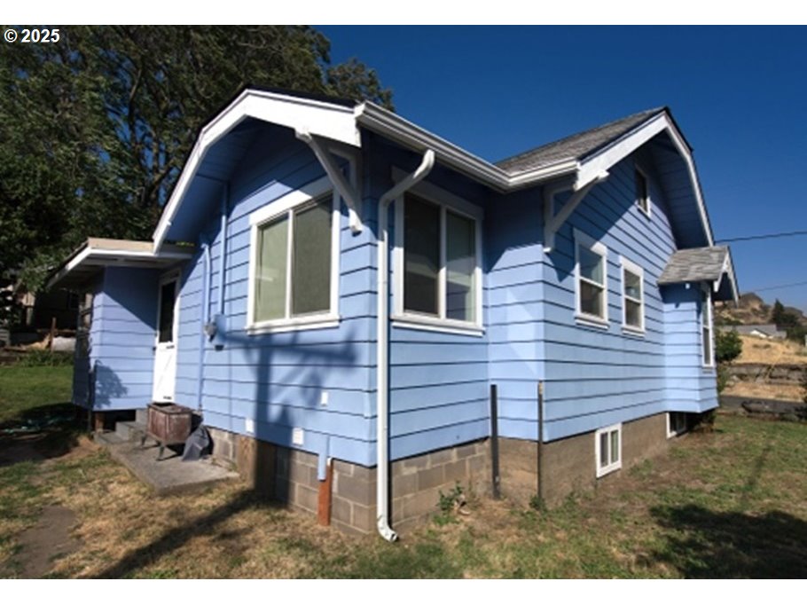 401 3rd Street Lyle, WA 98635 - Photo 37 of 38 Gallery Image 37