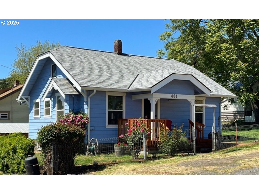 401 3rd Street Lyle, WA 98635 - Photo 4 of 38 Gallery Image 4