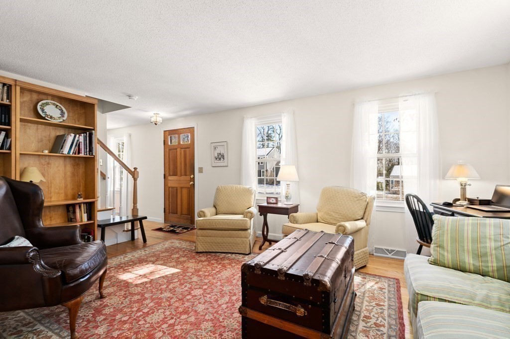 2 Hazeltine Road Upton, MA 01568 - Photo 13 of 26 Gallery Image 13