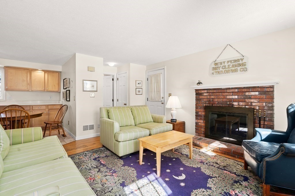 2 Hazeltine Road Upton, MA 01568 - Photo 10 of 26 Gallery Image 10