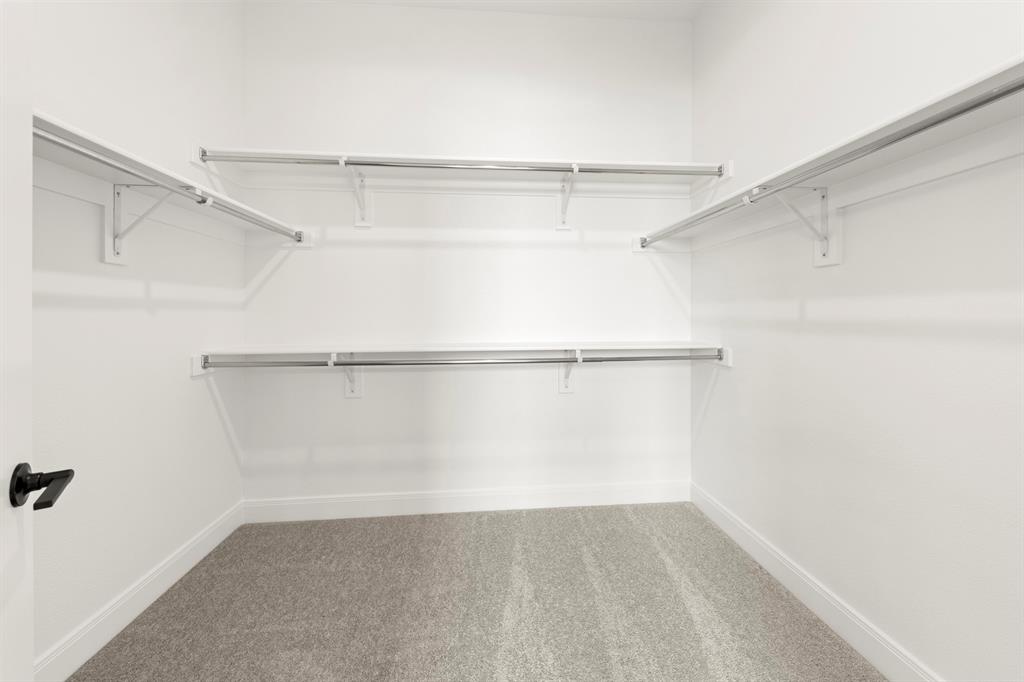 605 Bunchberry Street Justin, TX 76247 - Photo 20 of 28 19. 605 Bunchberry - Closet