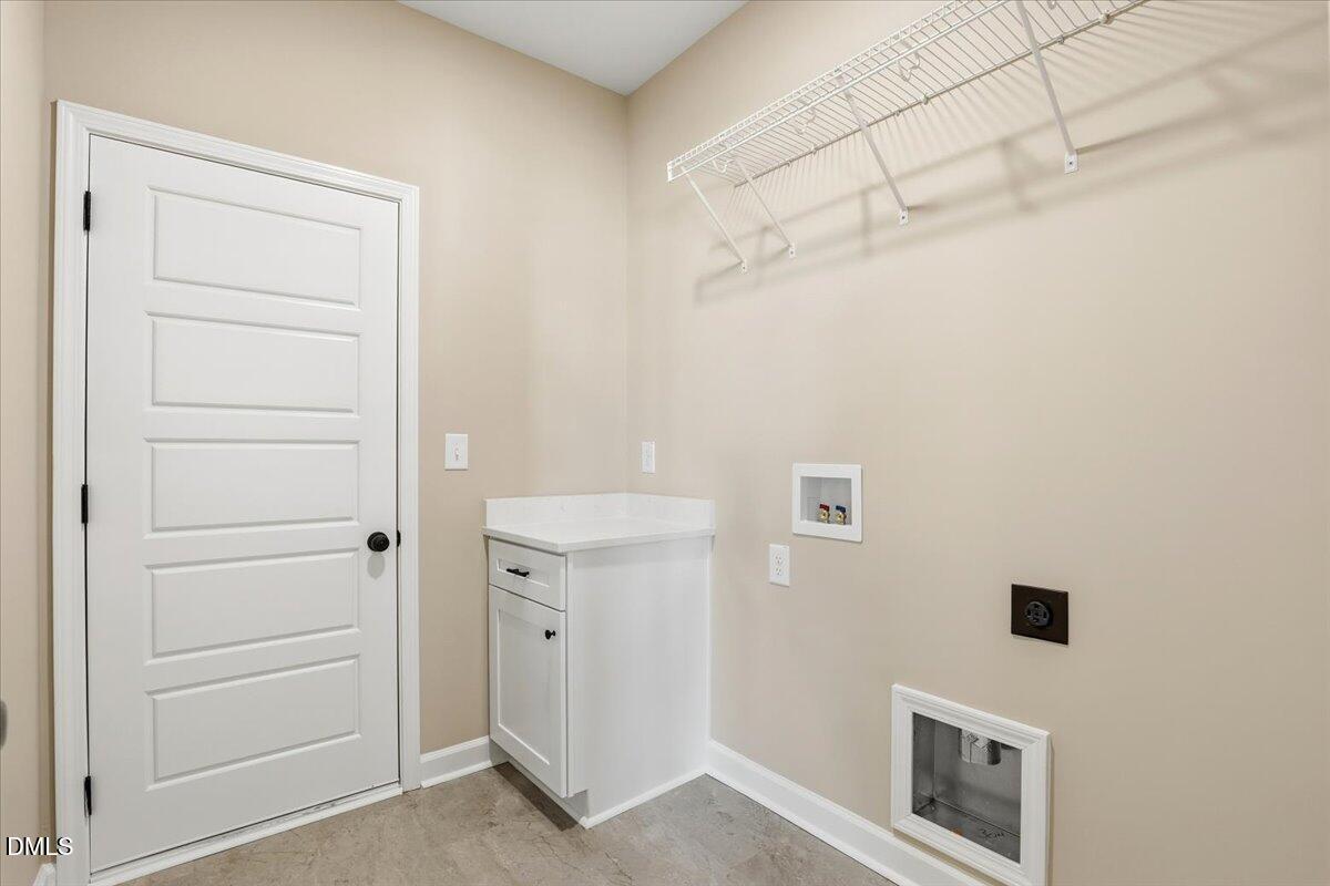3696 Drew Farmer Road La Grange, NC 28551 - Photo 27 of 35 a view of a hallway with closet