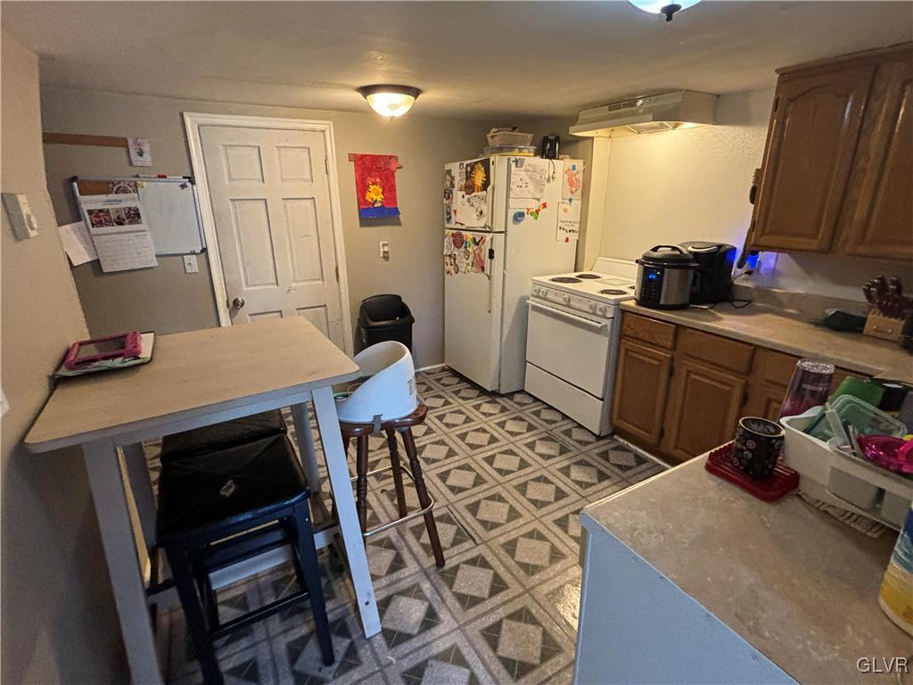9 Catasauqua Road Whitehall, PA 18052 - Photo 5 of 18 Gallery Image 5