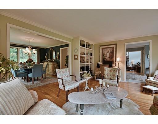 132 Barnard Road Marlborough, MA 01752 - Photo 10 of 36 Gallery Image 10