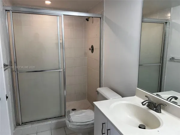 $2,500 | 3300 Northeast 192 Street, Unit 1715, Aventura, FL 33180