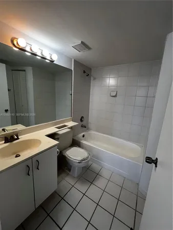 $2,500 | 3300 Northeast 192 Street, Unit 1715, Aventura, FL 33180
