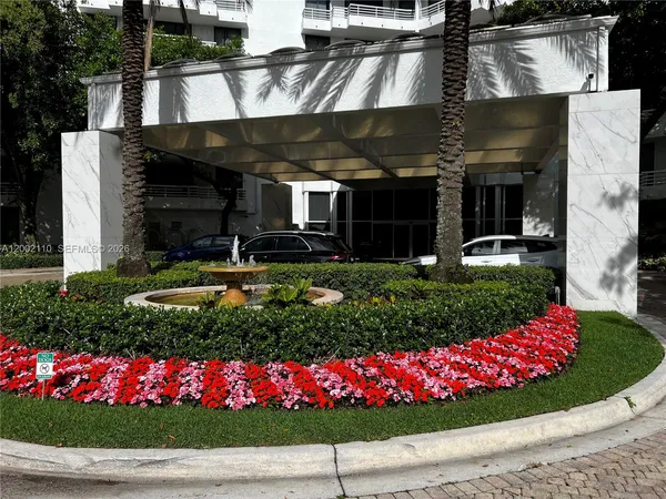 $2,500 | 3300 Northeast 192 Street, Unit 1715, Aventura, FL 33180