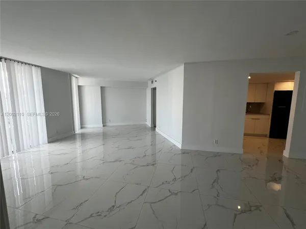 $2,500 | 3300 Northeast 192 Street, Unit 1715, Aventura, FL 33180