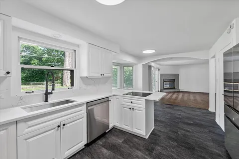 $999,000 | 412 Lavergne Avenue, Wilmette, IL 60091
