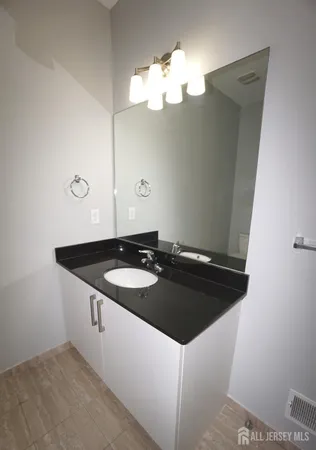 $3,195 | 1299 St Georges Avenue, Colonia, NJ 07067