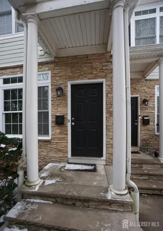 $3,195 | 1299 St Georges Avenue, Colonia, NJ 07067