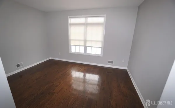 $3,195 | 1299 St Georges Avenue, Colonia, NJ 07067