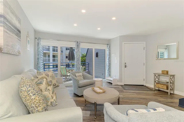 $7,500 | 2400 North Beach Road, Unit 17, Englewood, FL 34223