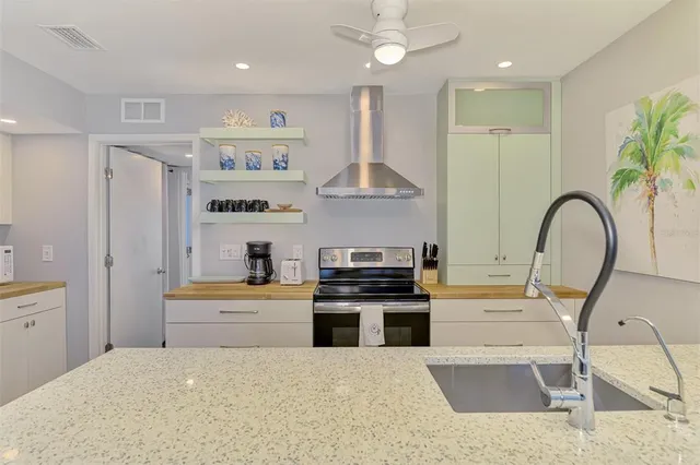 $7,500 | 2400 North Beach Road, Unit 17, Englewood, FL 34223