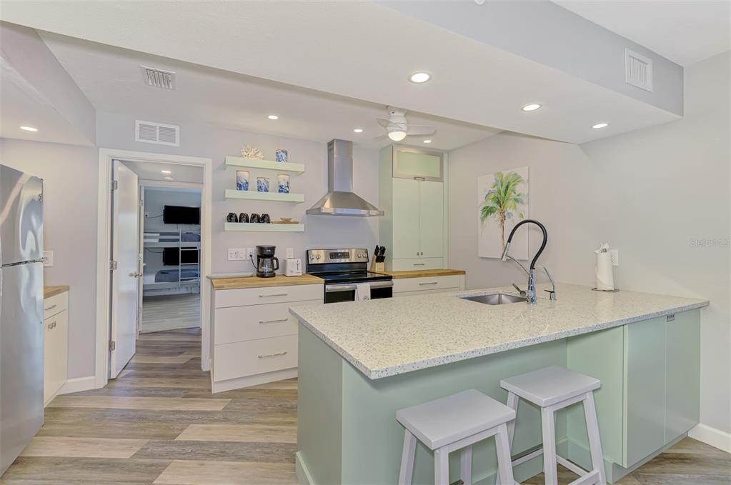 2400 North Beach Road, Unit 17 Englewood, FL 34223 - Photo 22 of 77