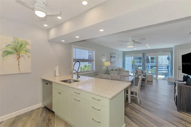 $7,500 | 2400 North Beach Road, Unit 17, Englewood, FL 34223