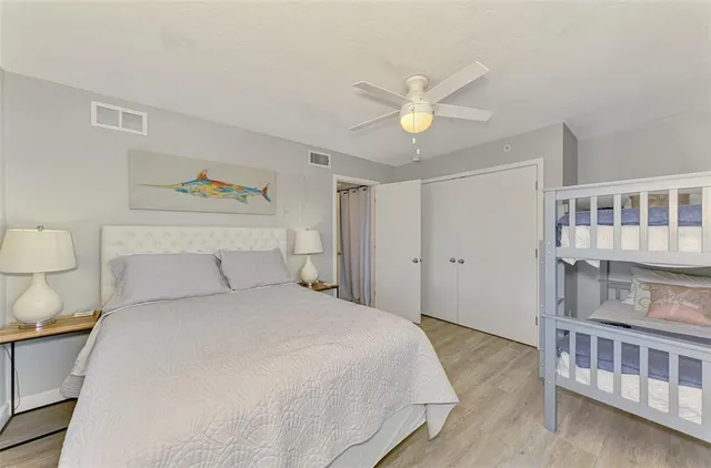 $7,500 | 2400 North Beach Road, Unit 17, Englewood, FL 34223