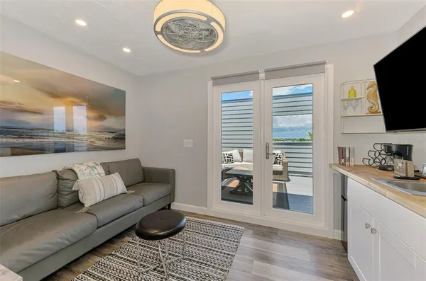$7,500 | 2400 North Beach Road, Unit 17, Englewood, FL 34223