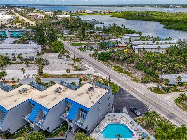 $7,500 | 2400 North Beach Road, Unit 17, Englewood, FL 34223