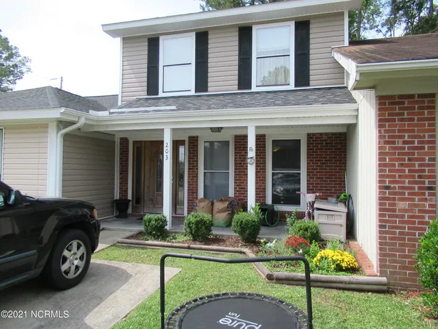 $1,200 | 203 Bracken Place, Jacksonville, NC 28540