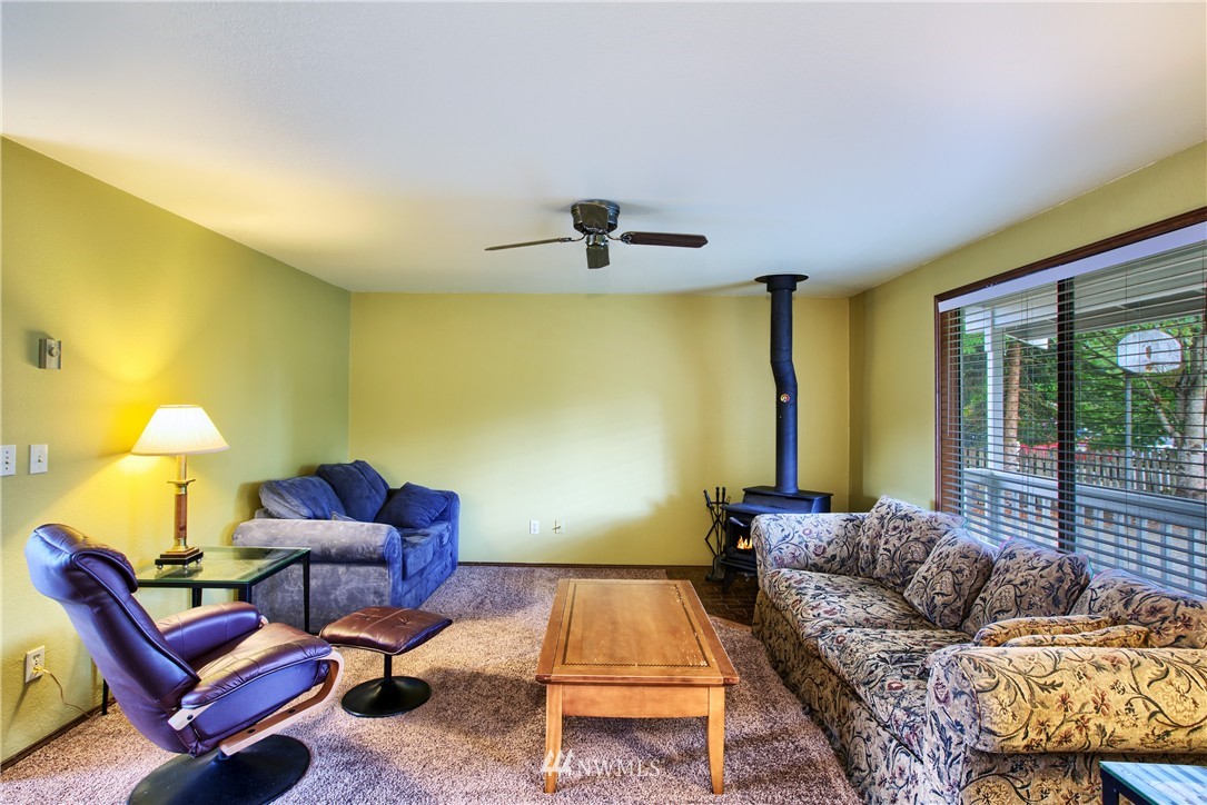 32117 East Rutherford Street Carnation, WA 98014 - Photo 2 of 7 Gallery Image 2