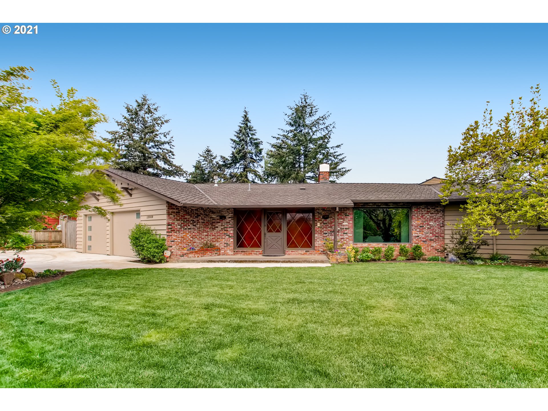 12009 Southeast Idleman Road Happy Valley, OR 97086 - Photo 1 of 32 Gallery Image 1
