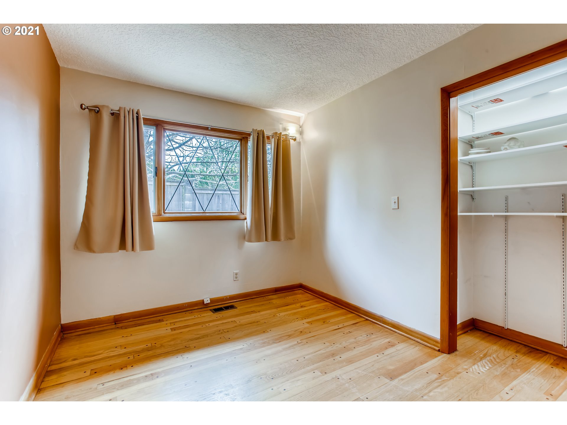 12009 Southeast Idleman Road Happy Valley, OR 97086 - Photo 22 of 32 Gallery Image 22