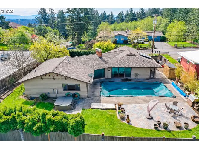 12009 Southeast Idleman Road Happy Valley, OR 97086 - Photo 31 of 32 Gallery Image 31