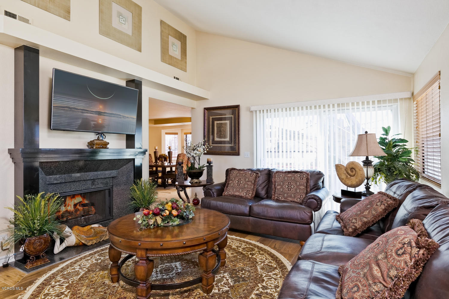 5427 Reef Way Oxnard, CA 93035 - Photo 6 of 16 5427 Reef Way Oxnard CA 93035-large-004-