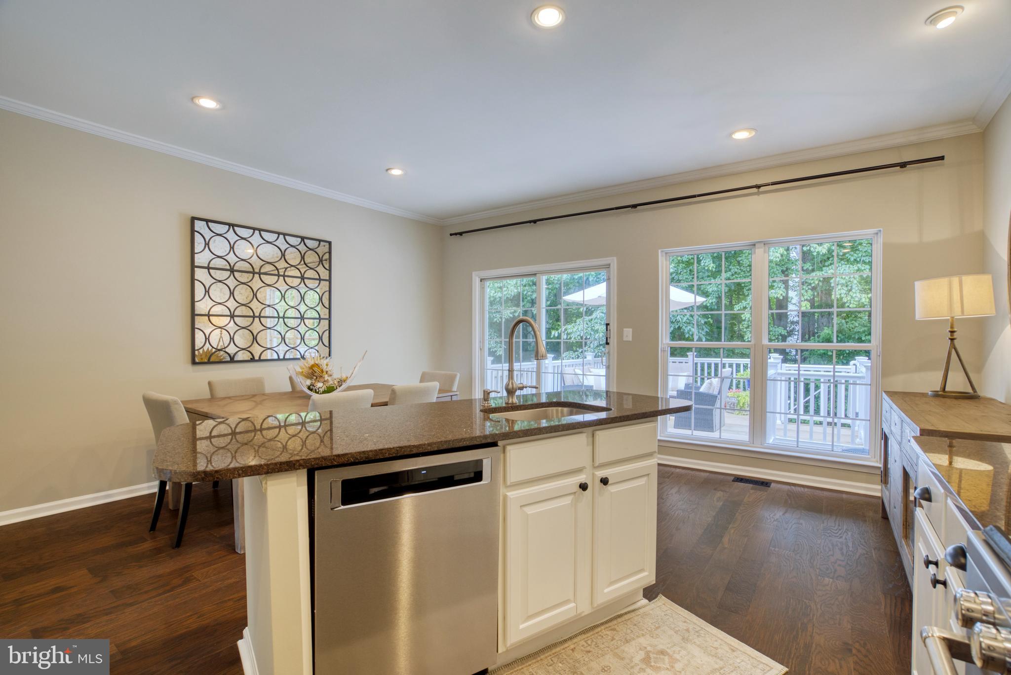 1305 Vintage Place Reston, VA 20194 - Photo 13 of 44 Gallery Image 13