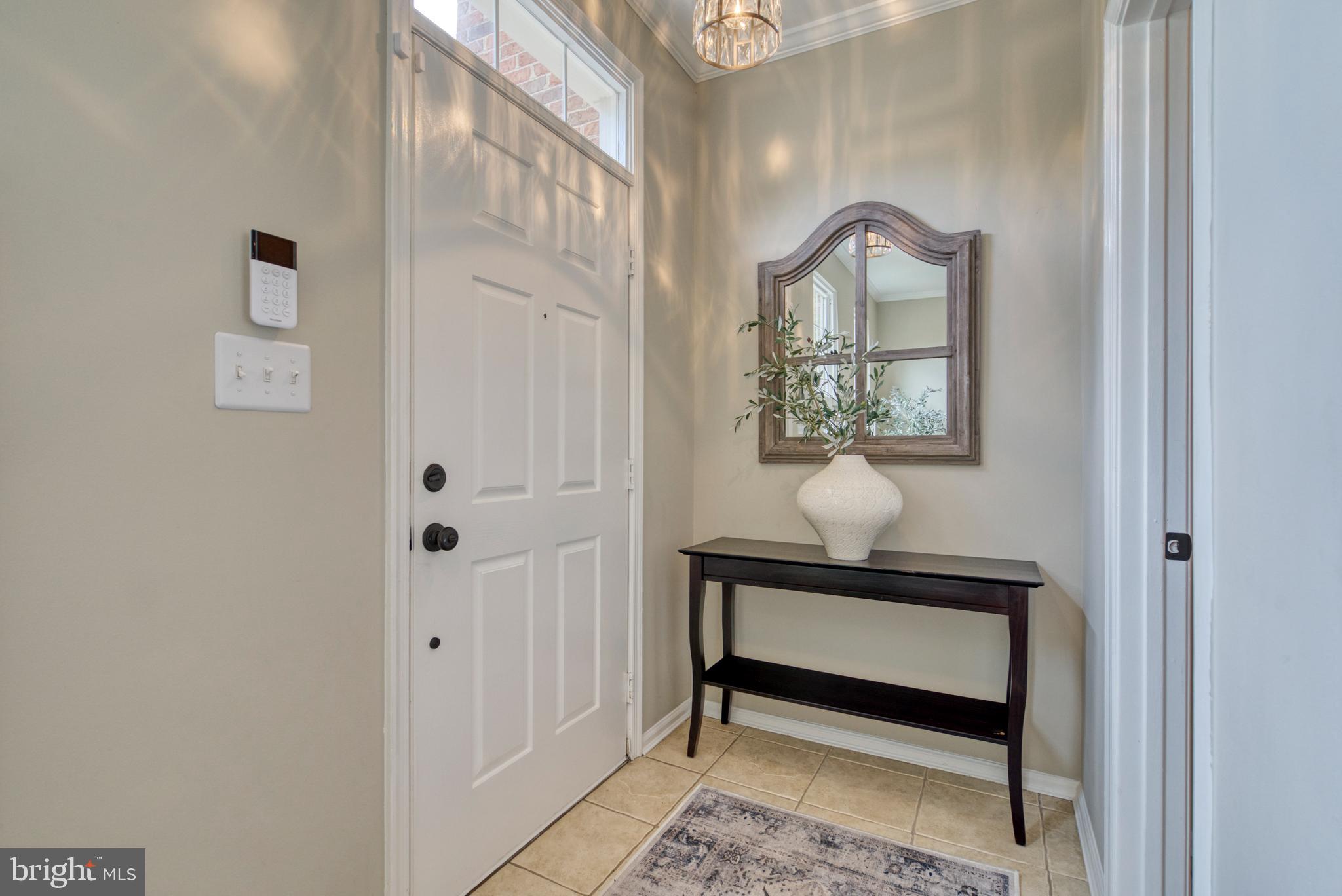 1305 Vintage Place Reston, VA 20194 - Photo 3 of 44 Gallery Image 3