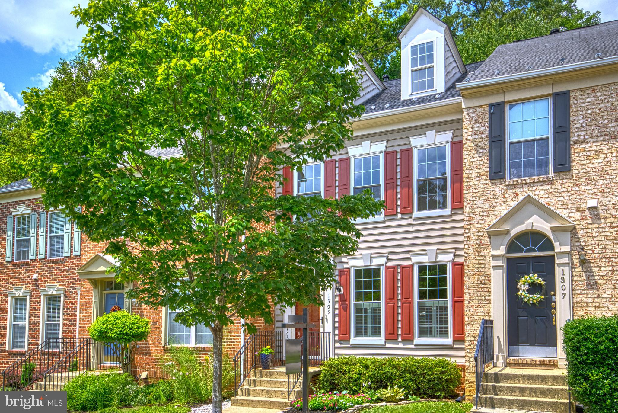 1305 Vintage Place Reston, VA 20194 - Photo 40 of 44 Gallery Image 40