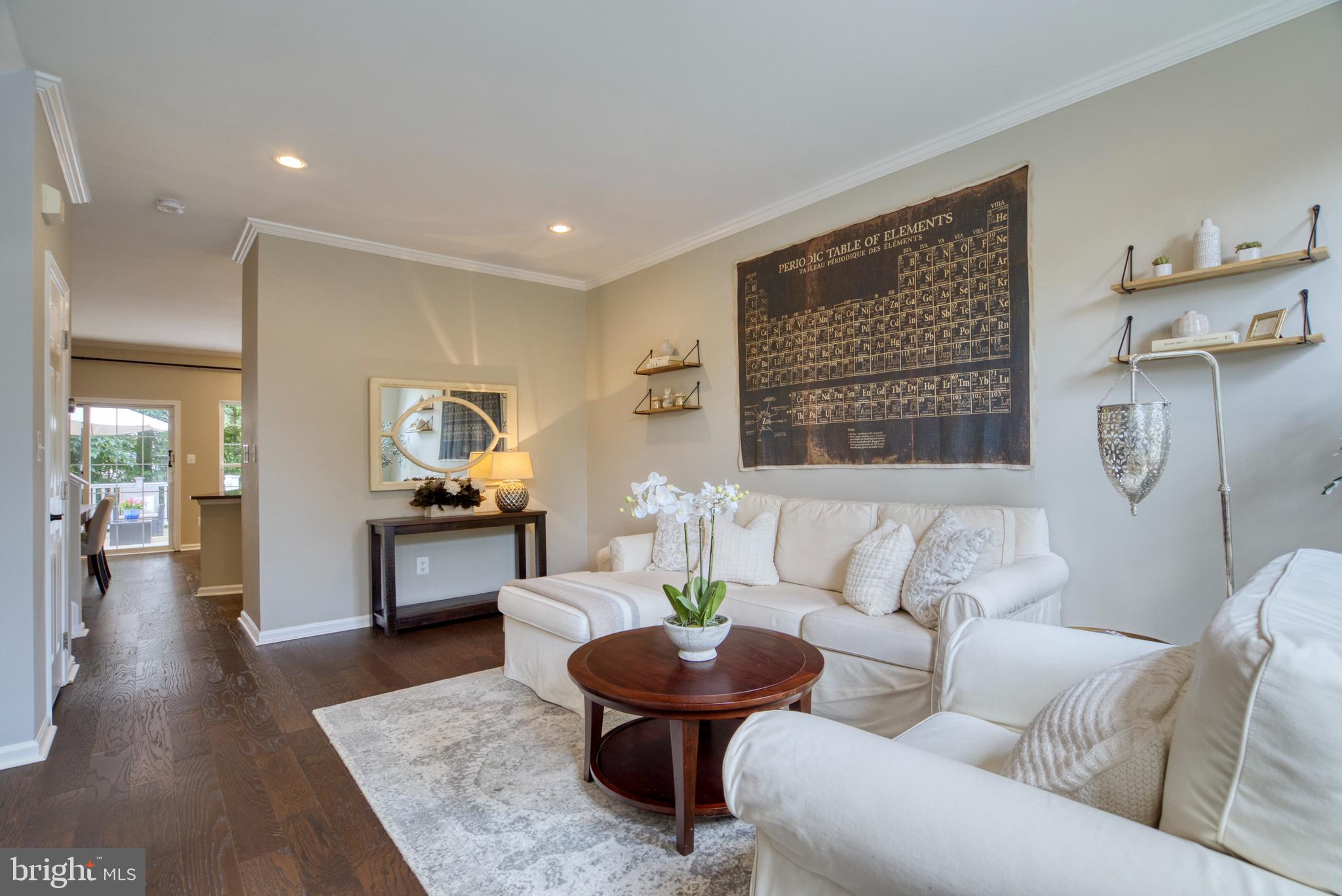1305 Vintage Place Reston, VA 20194 - Photo 4 of 44 Gallery Image 4