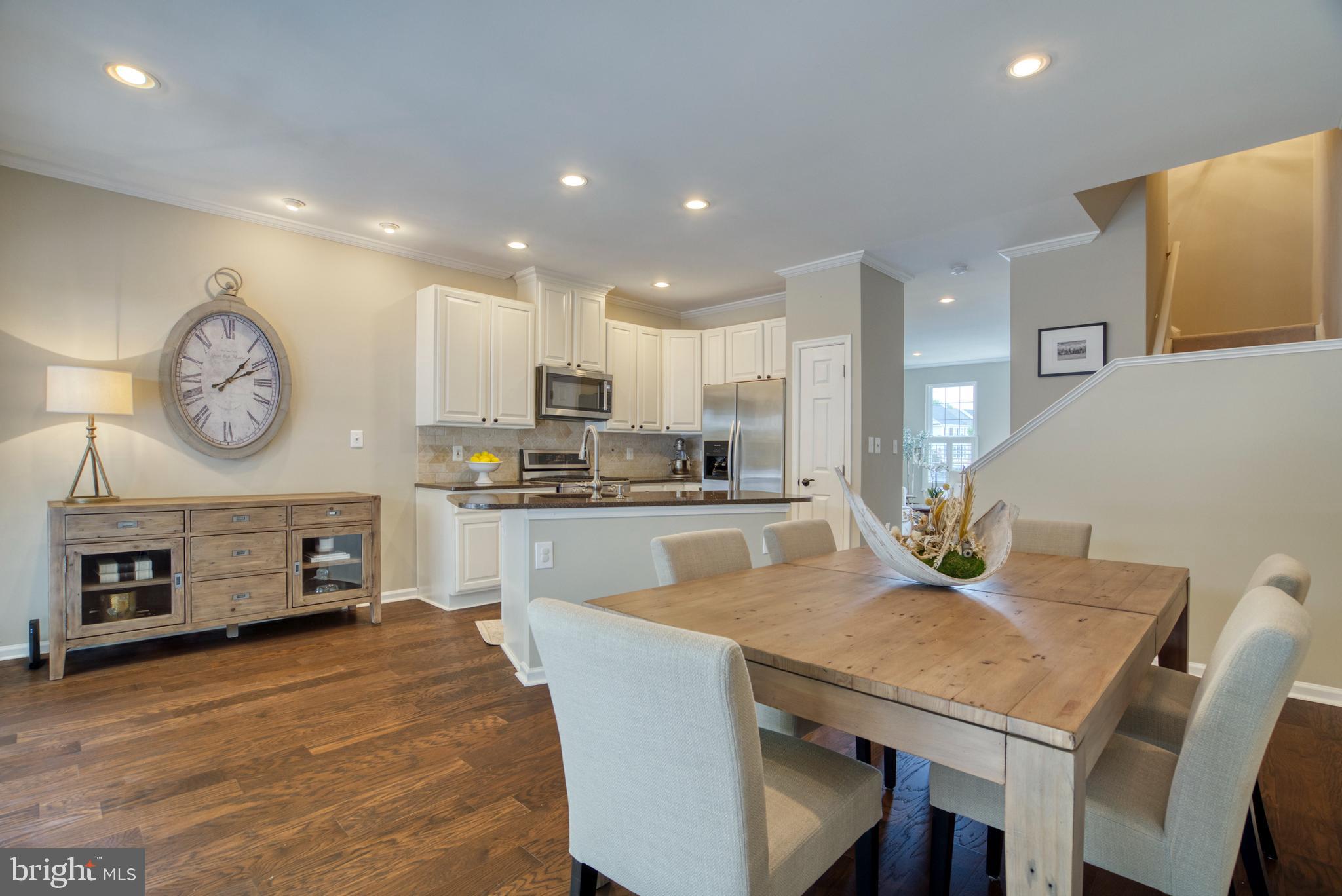 1305 Vintage Place Reston, VA 20194 - Photo 7 of 44 Gallery Image 7
