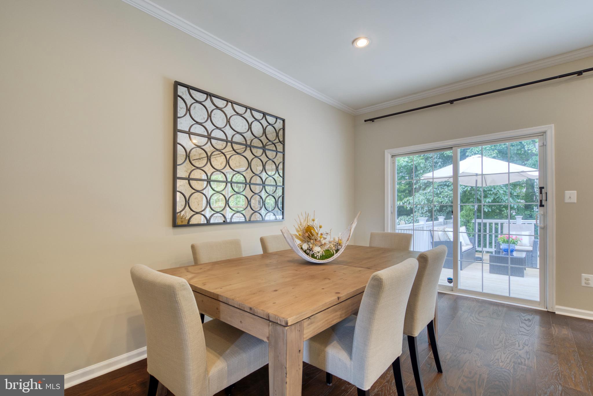 1305 Vintage Place Reston, VA 20194 - Photo 8 of 44 Gallery Image 8