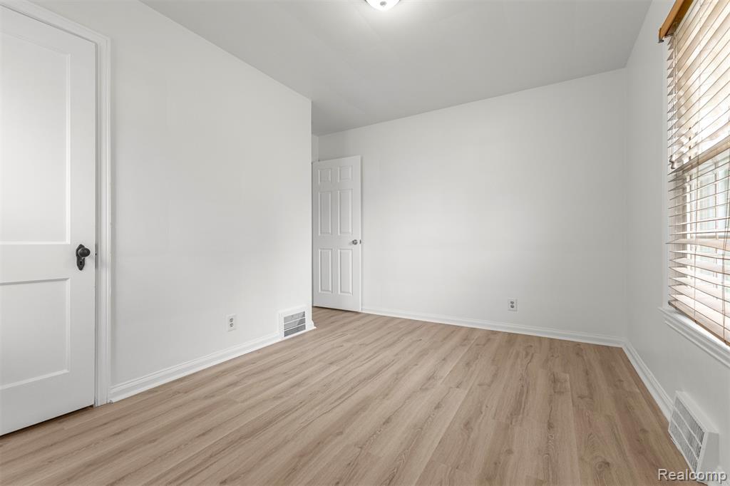 3360 Alice Street Dearborn, MI 48124 - Photo 23 of 30