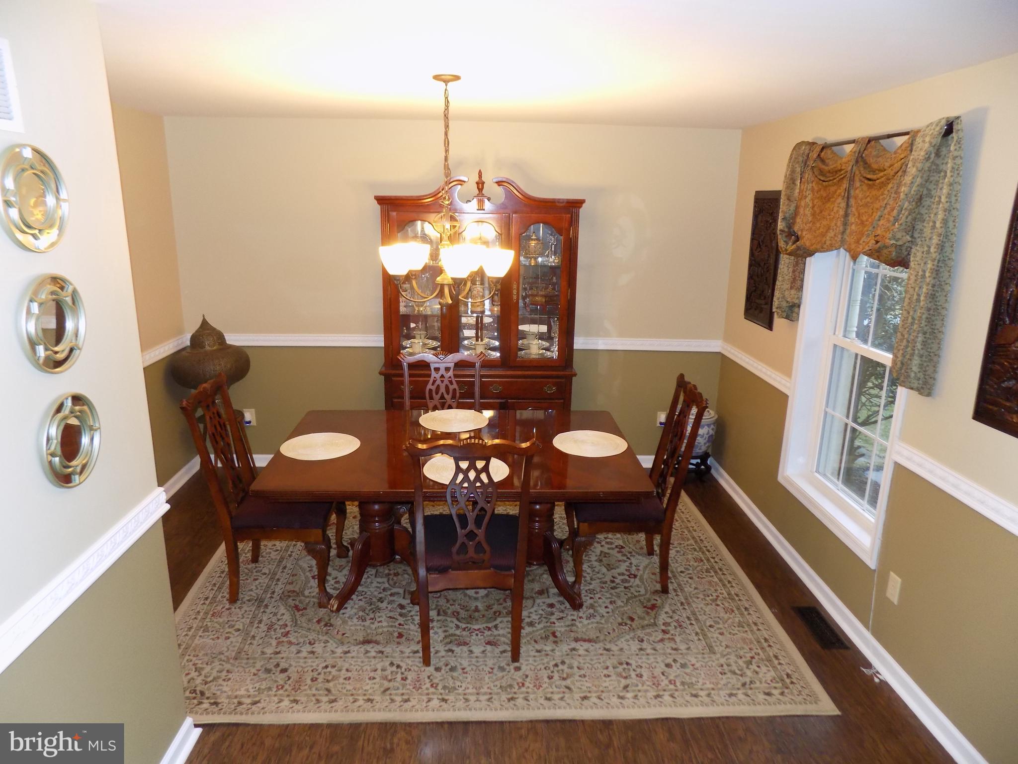 236 Waterway Road Oxford, PA 19363 - Photo 5 of 21 Dining room