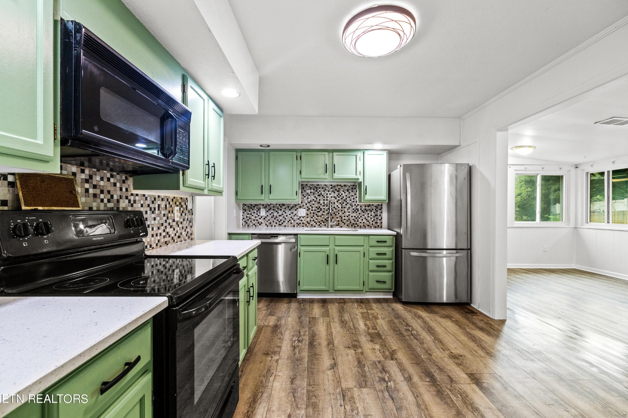 423 Kendall Road Knoxville, TN 37919 - Photo 6 of 21 Gallery Image 6