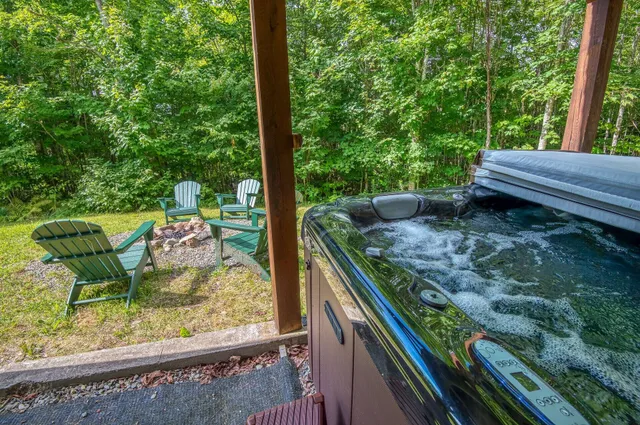 $979,000 | 39 Adams Wulff Lane, Sandy River Plt, ME 04970