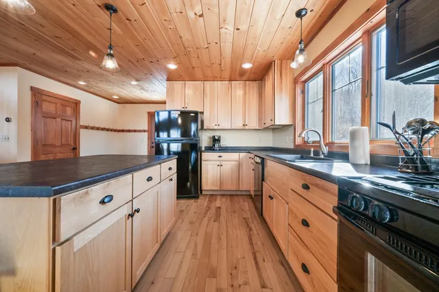 $979,000 | 39 Adams Wulff Lane, Sandy River Plt, ME 04970