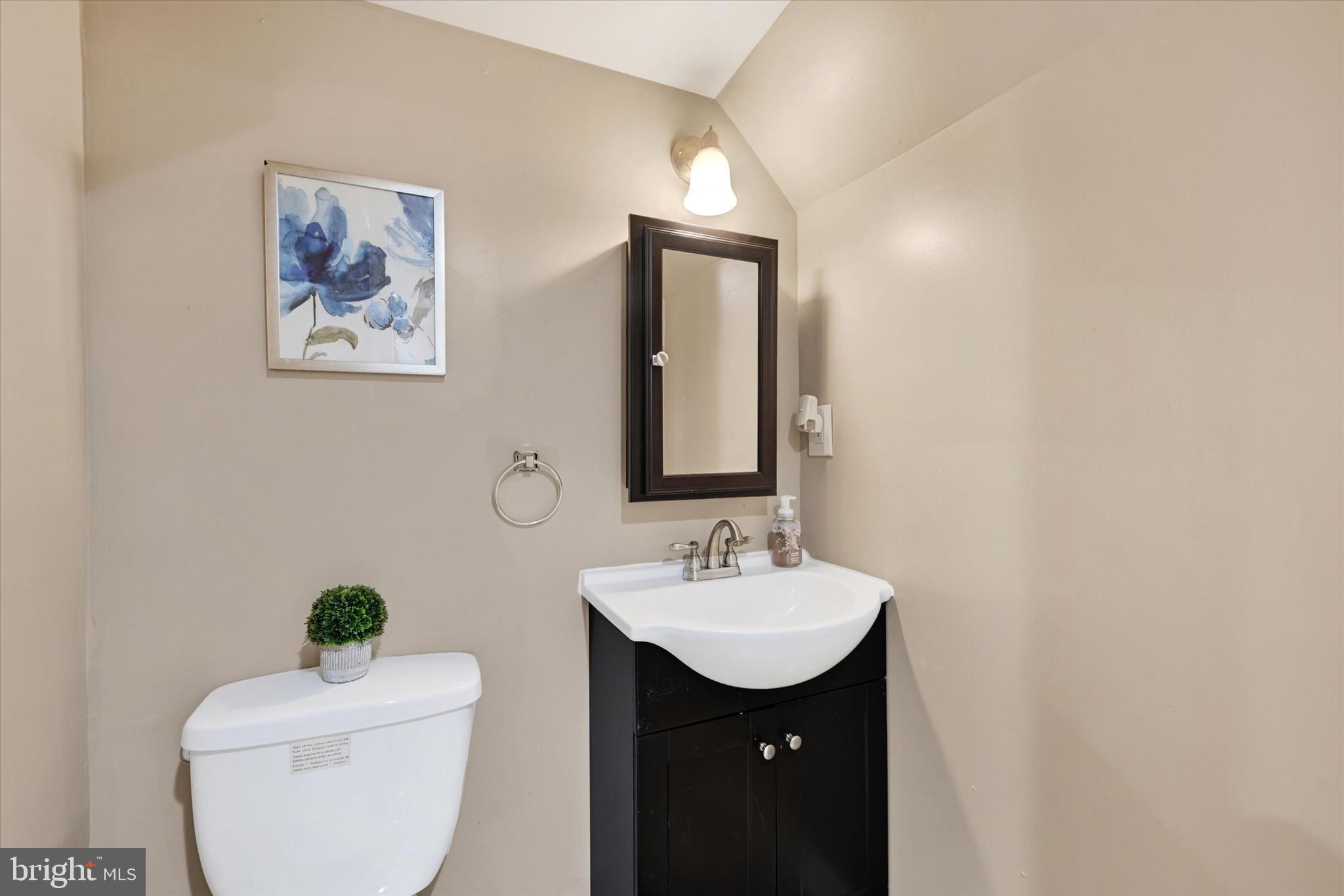 4811 Kimberleigh Road Baltimore, MD 21212 - Photo 19 of 24 1/2 Bath in Basement