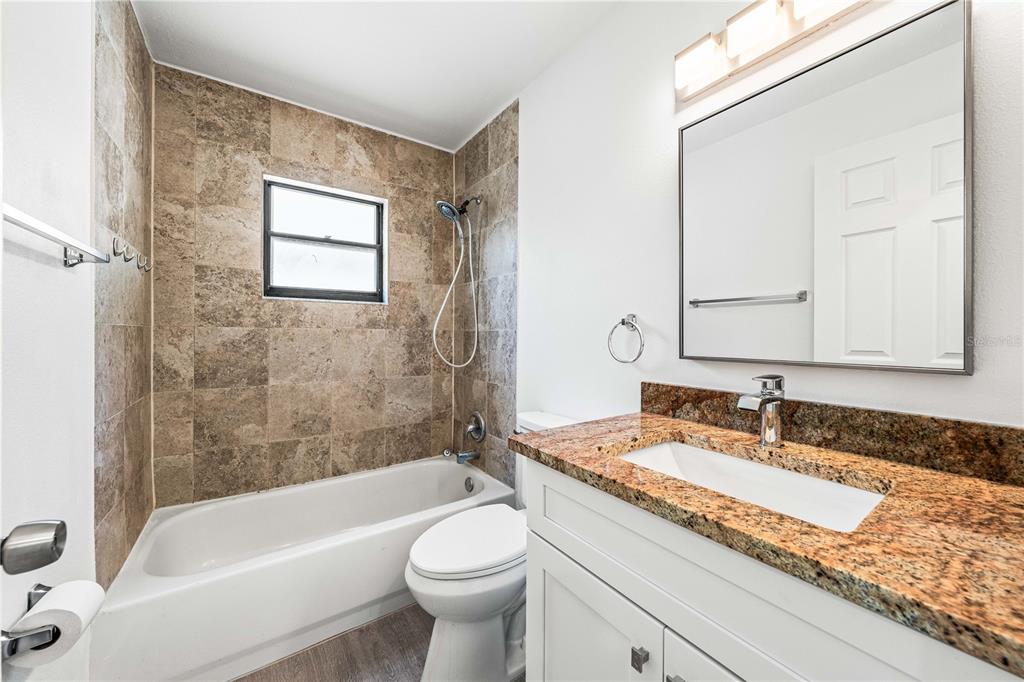 5672 South Lockwood Ridge Road Sarasota, FL 34231 - Photo 28 of 63 Gallery Image 28