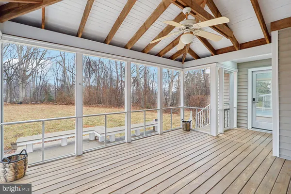 $4,300 | 6812 Spruce Hill Court, Warrenton, VA 20187