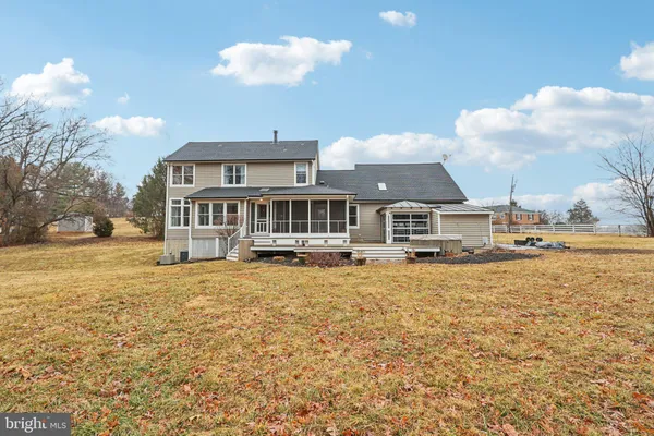 $4,300 | 6812 Spruce Hill Court, Warrenton, VA 20187