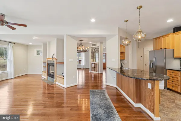 $4,300 | 6812 Spruce Hill Court, Warrenton, VA 20187