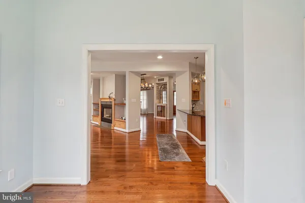 $4,300 | 6812 Spruce Hill Court, Warrenton, VA 20187